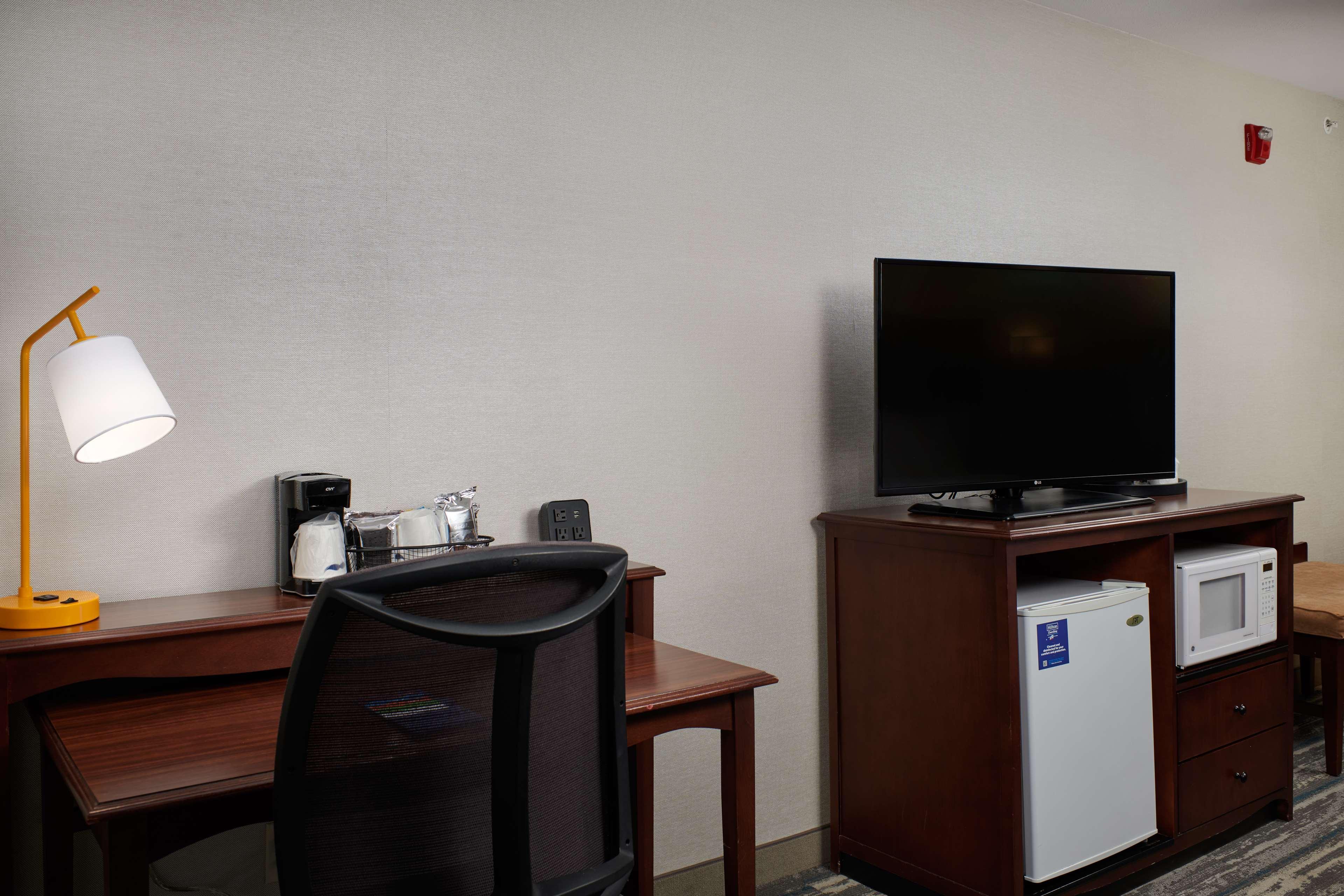 Hampton Inn Έλενα Εξωτερικό φωτογραφία